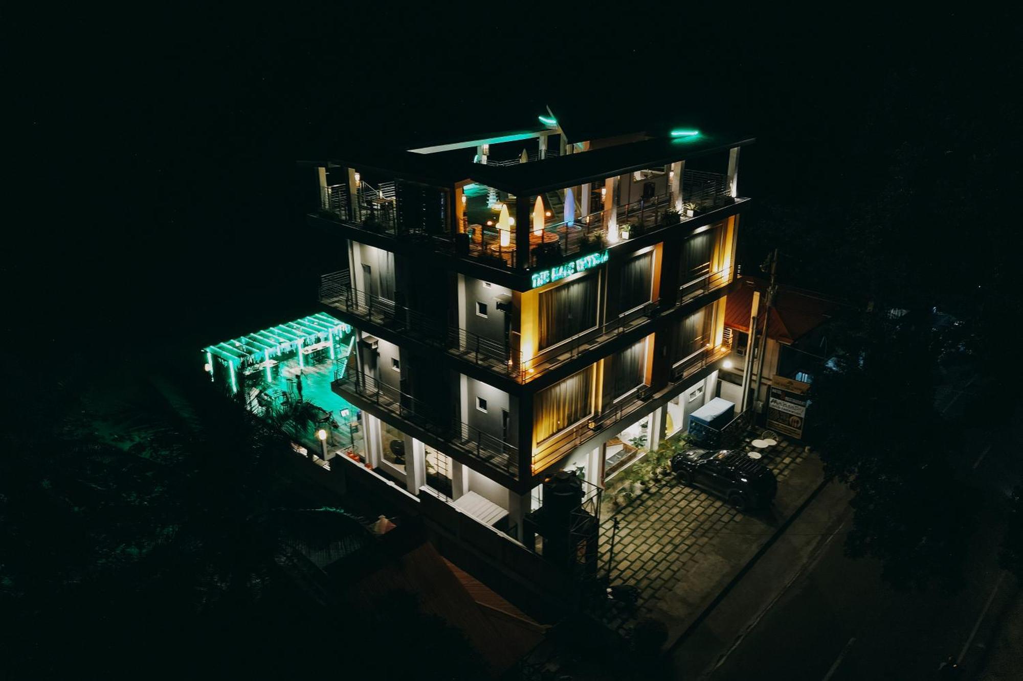 The Marc Vannelli Oslob Exterior foto